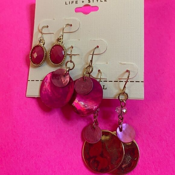 🎊Sonoma Life + Style Fuschia shell  Hoop Earrings set of 3 - Picture 6 of 11